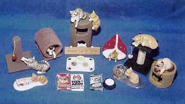 dollhouse cats with cat accessories